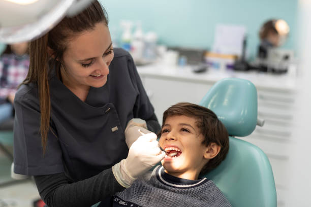 Best Emergency Tooth Extraction in West Van Lear, KY