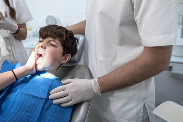 Best Emergency Treatment for Toothache in West Van Lear, KY